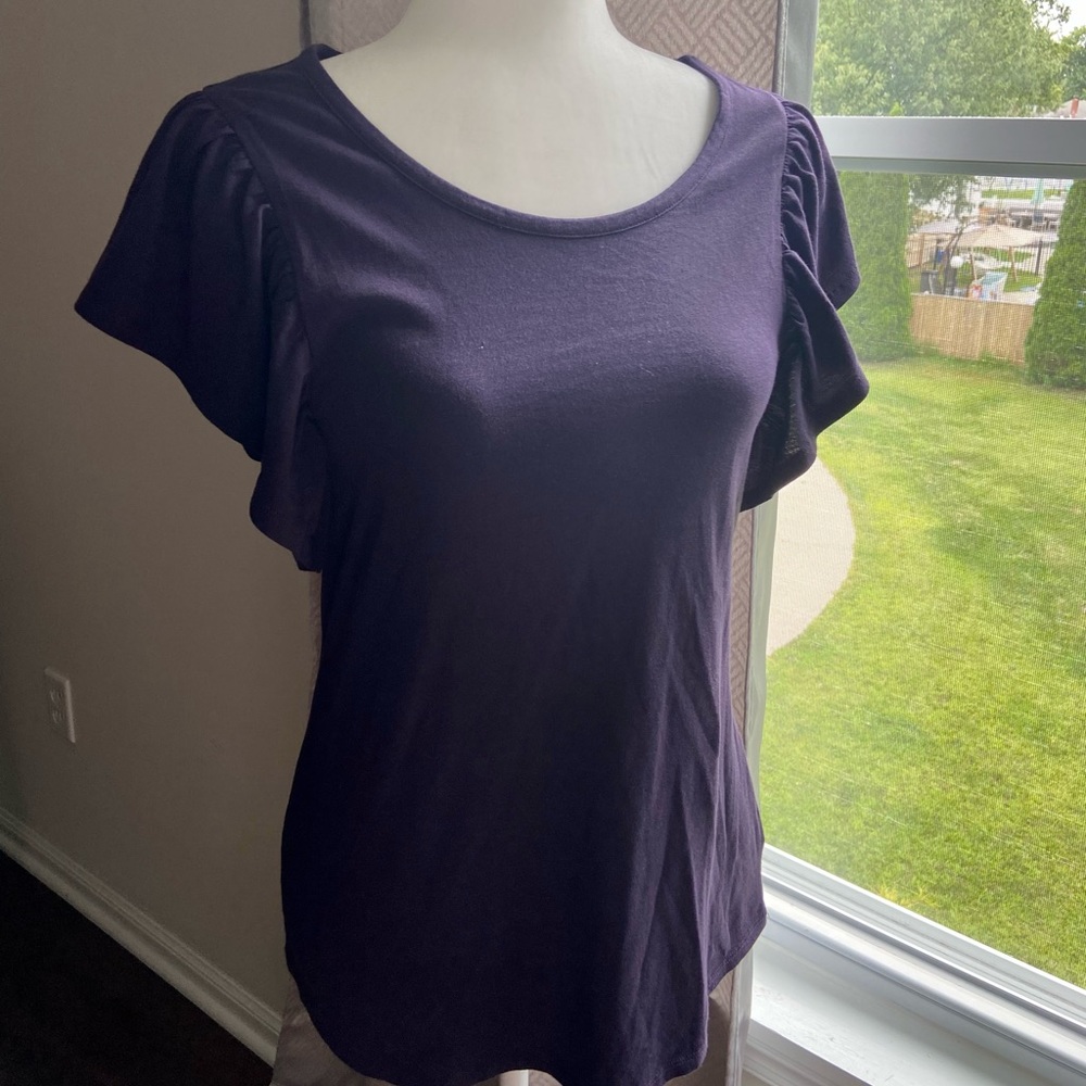 Gap blue shirt